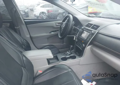 2015 Toyota Camry Le z USA, uszkodzony, nr VIN 4T4BF1FK5FR505167